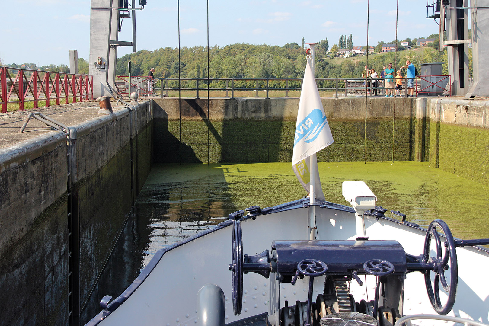 fotoreeks Cruise from Halle to the foot of the Inclined Plane of Ronquières