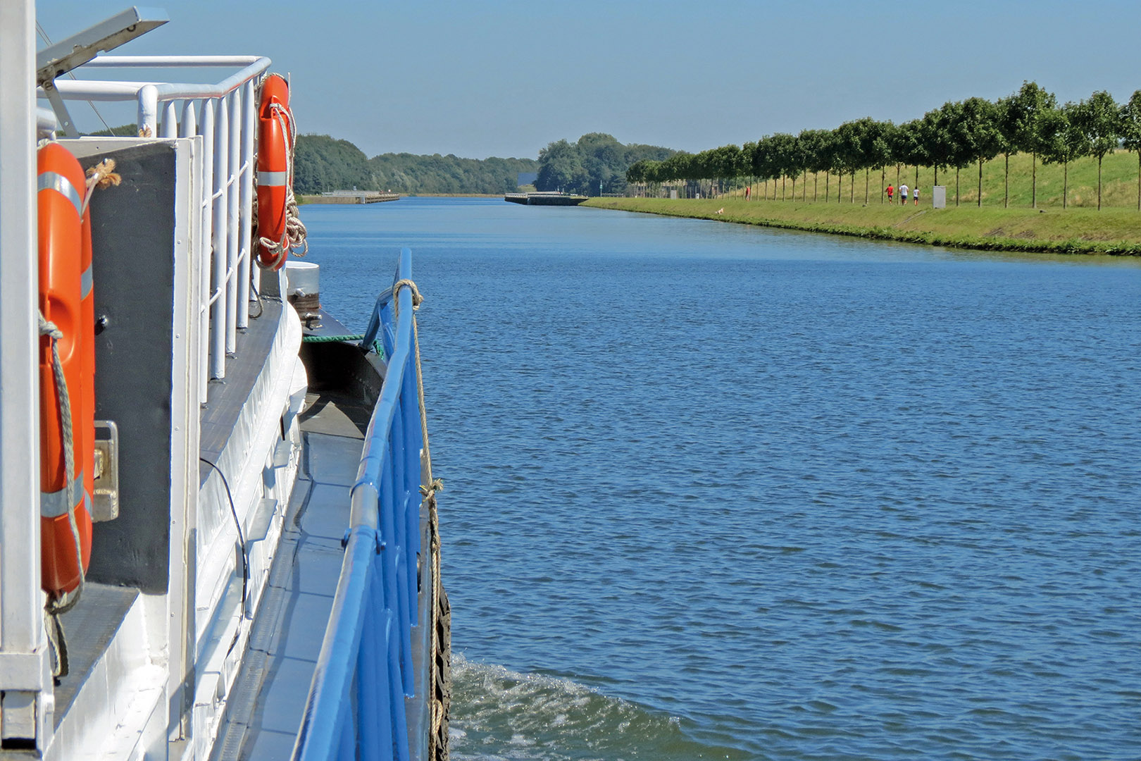 fotoreeks Boottocht van Strépy-Thieu naar Halle, inclusief scheepslift Strépy-Thieu en Hellend Vlak Ronquières.